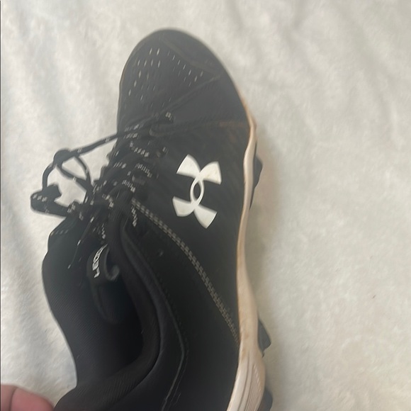 Under Armour Black Men's Athletic Shoes - Picture 8 of 9